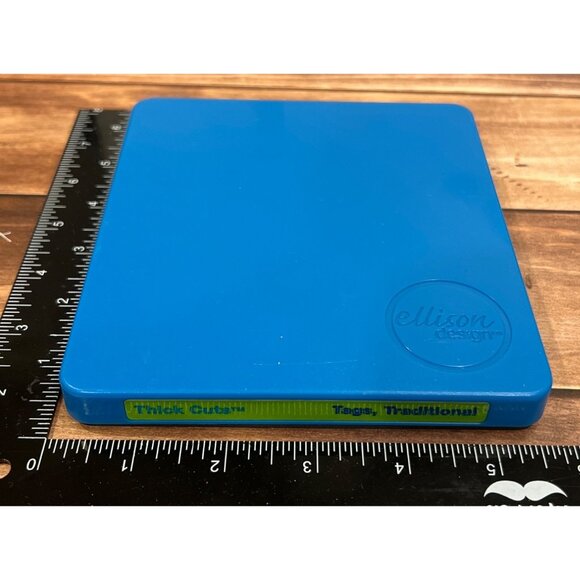 Lightly Used Ellison Thick Cuts Tags Traditional Die - Picture 1 of 2